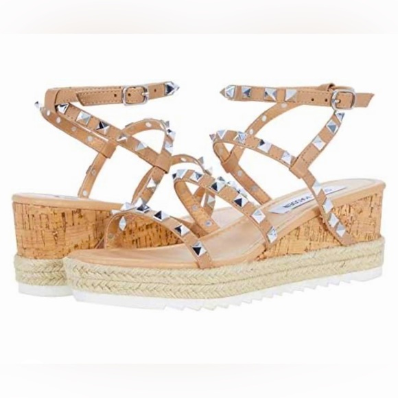 Steve Madden studded wedge sandals - Picture 1 of 3
